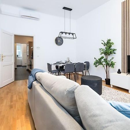 Orestaliving - Spacious 2Br On The Danube Canal Wien Eksteriør billede